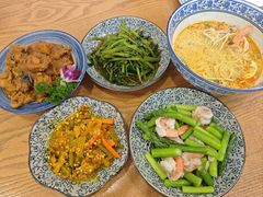 -峇峇娘马来西亚餐厅(望京SOHO店)