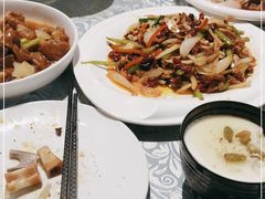 -巴扎美食·新疆菜·西域歌舞表演餐厅(新疆大厦店)