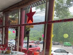 -何适山庄 ·可团建(水长城P2停车场店)