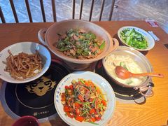 -吃饭皇帝大·土家民族菜(武陵源店)