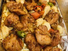 -老东镇啤酒屋海鲜加工·蒸汽海鲜·海鲜烧烤(台东店)