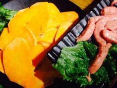 -枣玛露炭火烤肉脊骨锅