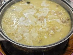 -侠成水上农庄(工业大道店)