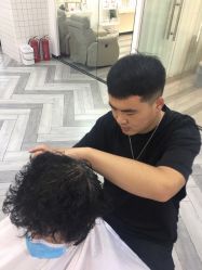 -米娜护肤造型
