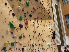 -ROCKPLUS攀岩馆(环宇城店)