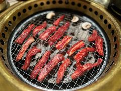 -蚂蚁洞·烤肉大营地(上海静安大悦城店)
