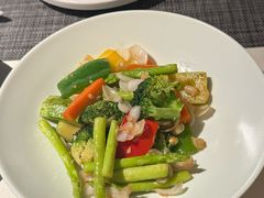 -MONICH牛排融合餐厅(和义大道购物中心店)