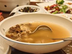 -成都保利公园皇冠假日酒店(熊猫基地店)