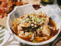 红油跳水美蛙-十面欢腾·海鲜面·台式Bistro(长乐路店)