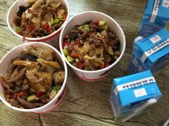 -周记热干面豆皮大王(桃花东街店)