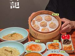 -裕兴记•蟹黄面馆(人民广场店)