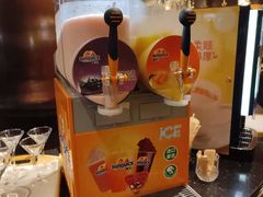 -岷山饭店-芝芝自助餐厅