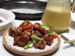 -老船夫婚宴婚庆会馆(延吉路店)