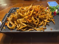 -雀舞云南菜(天津天河城购物中心店)