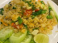 -J Daeng Seafood