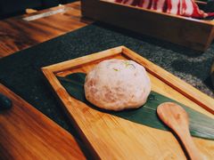 飞鱼籽墨鱼滑-湊湊火锅·茶憩(东城万达店)