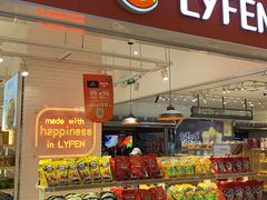 门面-来伊份(龙之梦长宁店)