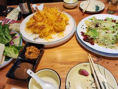 -快乐老家三鲜饺子东北菜(南六中路店)