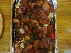 -老东镇啤酒屋海鲜加工·蒸汽海鲜·海鲜烧烤(台东店)