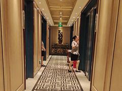 -辣螃铠盆盆蟹大排档(海昌店)