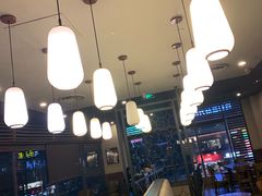 大堂-星巴克(湖州凤凰时代广场店)