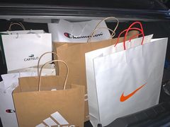 -首创奥特莱斯(西安店)
