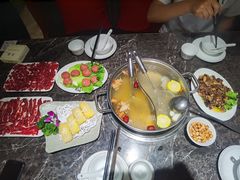 -仄园围炉坊·牛肉火锅·汕头卤水火锅(蛇口店)