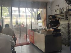 -张记奔吃小面