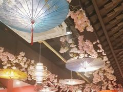 -老街烧烤大排档·地道湖北菜·龙虾馆(汉口火车站店)