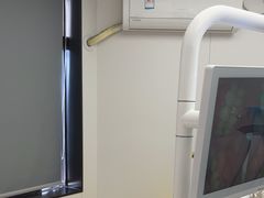 -登特口腔医院(鼓楼东街口店)