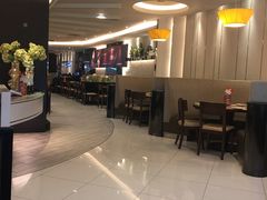 -必胜客(WOW中心城店)