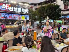 -刘姐啤酒鱼民族演艺餐厅(西街总店)