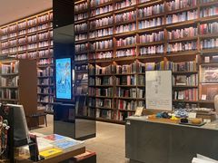 -茑屋书店(天目里店)