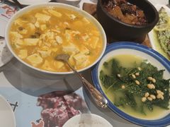 -粤小馆(天安云谷店)