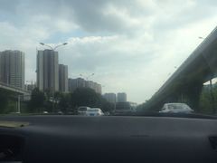 -秀丽东方