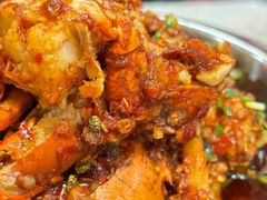 -凤凰路何眼镜香辣蟹(花果园店)