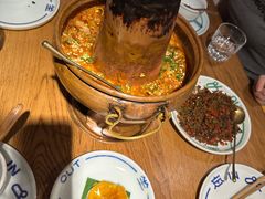 -一坐一忘云南菜(嘉里中心店)
