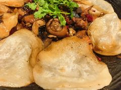 -百味地锅鸡(二店·财校分店)