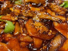 -靠山屯东北农家菜(八龙桥雅苑店)