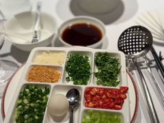 -洋房火锅(上海新天地南北里店)