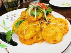 -三江源美食城