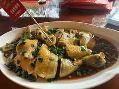 -魏铭鱼头捞饭(晋阳路店)