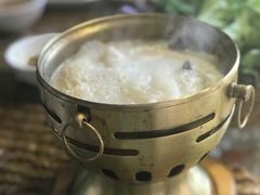 -慢丽江·云南野生菌土鸡锅(西山店)