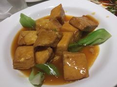 闫府第一福-闫府私房菜·百年鲁菜(恒隆店)