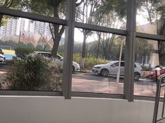 校门-上海市实验学校