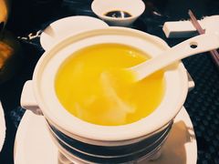 即位鱼翅-半岛翡丽海鲜自助餐厅(观风亭店)