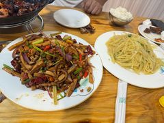 -百味地锅鸡(铜山路店)