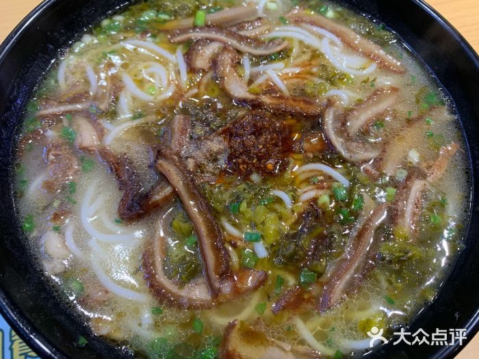 花溪巷牛肉粉(泉城路店)图片