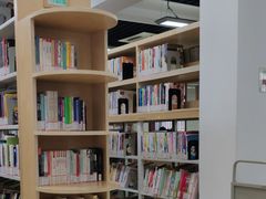 -曹家渡街道图书馆