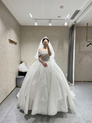 -GRACE KELLY婚纱与礼服(北京店)
